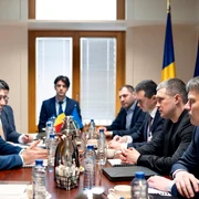 Radu Miruta si Mykhailo Fedorov FOTO Facebook / MApN - Onoare si Patrie