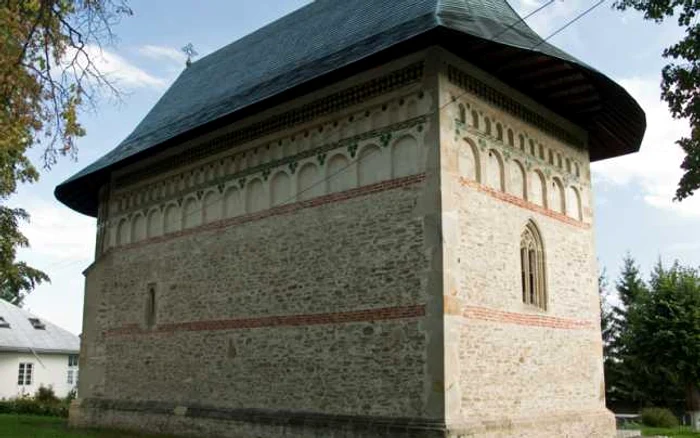 Biserica de la Războieni ridicată în memoria oștenilor căzuți FOTO Adevărul