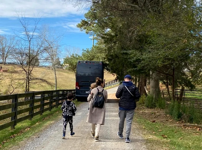 Jessica Biel și băieții ei, un Crăciun în familie - foto Instagram