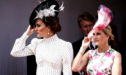 kate și sophie (1) jpg