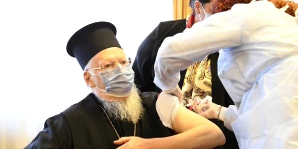 cluj ires preoti  Vaccinarea Patriarhului Ecumenic Bartolomeu  FOTO goarch.org  