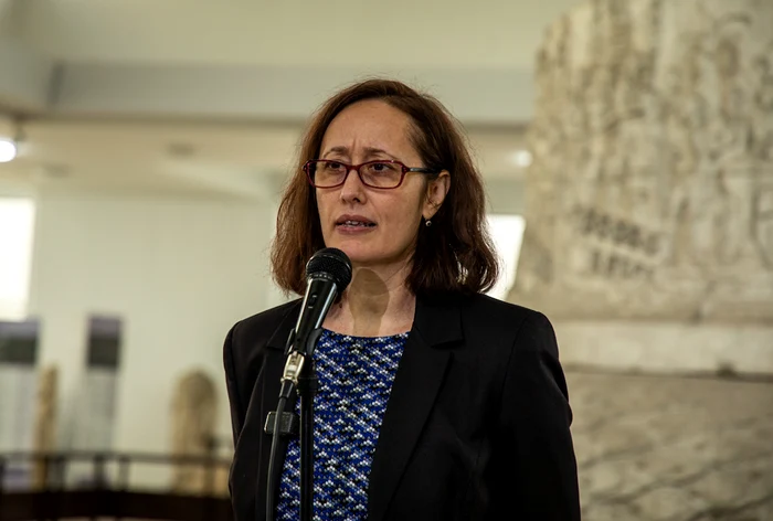 Curatoarea expoziției, Virginia Ion. FOTO: Memorialul Sighet