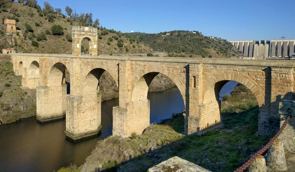 El puente de Alcántara, Cáceres jpg