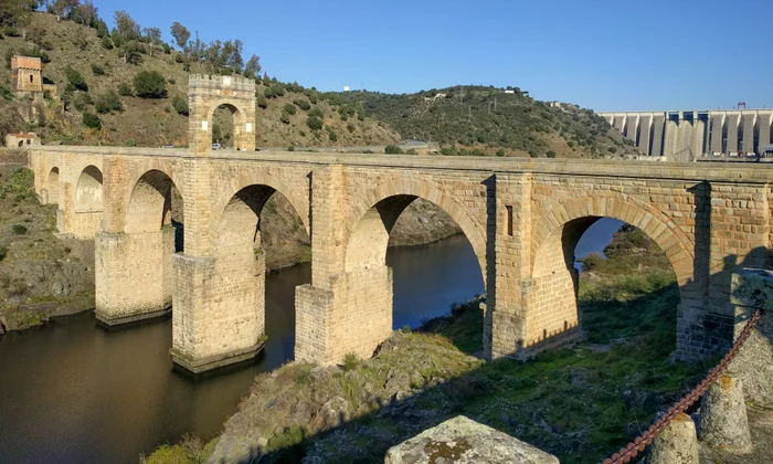 El puente de Alcántara, Cáceres jpg