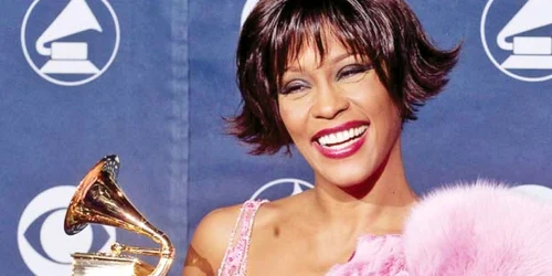 Whitney Houston, cu Premiul Grammy, pe 23 februarie 2000 