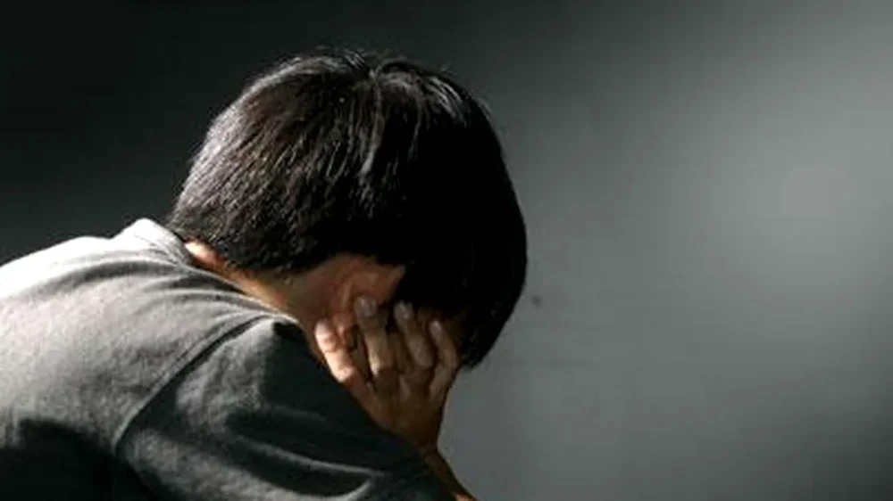 Teroare între adolescenți. Un băiat de 15 ani, sechestrat și torturat de colegi de școală