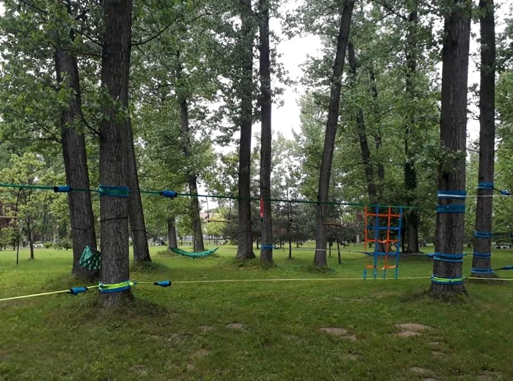 Parcul Lunca Argeşului, mai tentant pentru relaxare şi distracţie. Aventura Parc şi zona de hamacuri au fost extinse