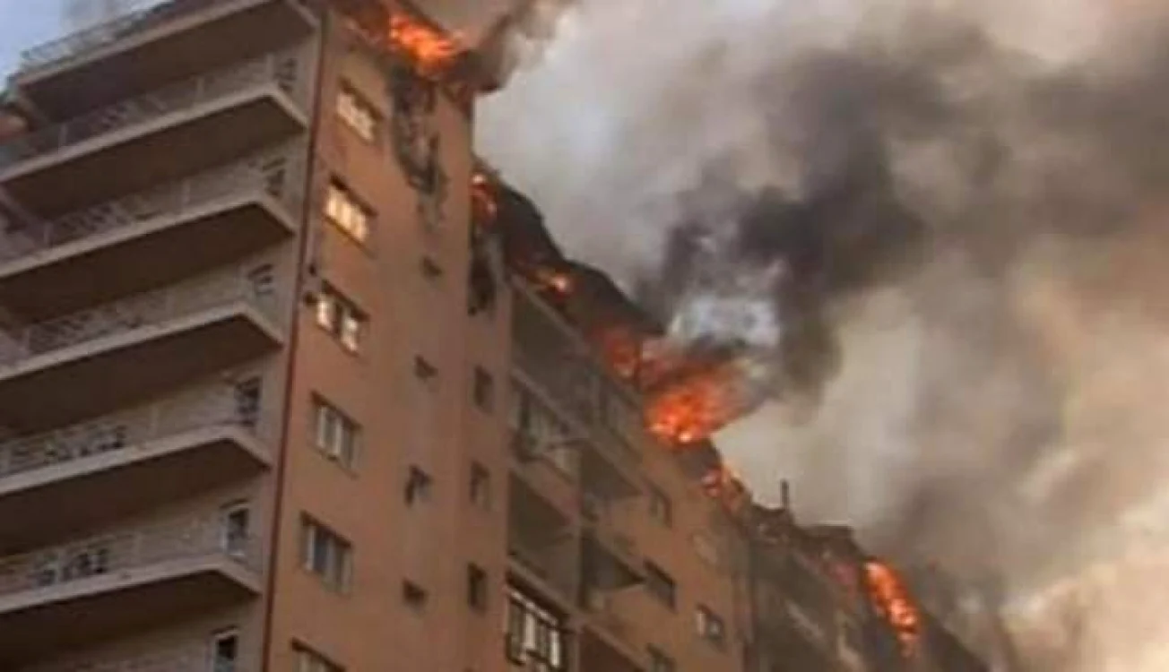 Incendiul a izbucnit în cursul după-amiezii de marti, 2 octombrie