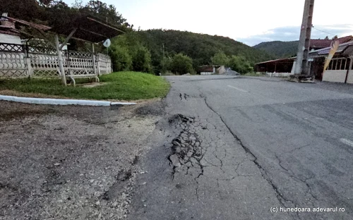 Drumul Lacului Cincis Foto Daniel Guță (3) jpg