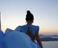 Alexia Eram e în Santorini