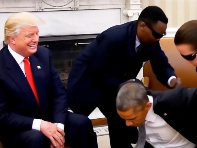 Trump objavil video posnetek, ki prikazuje aretacijo Obame