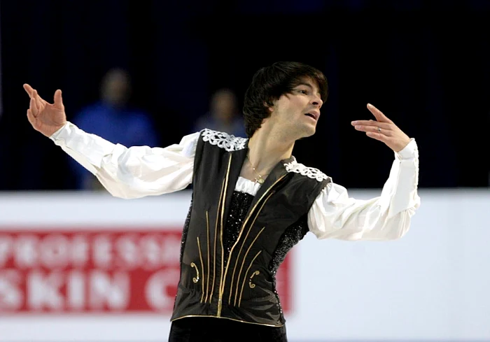 
    Stephane Lambiel se va concentra pe show-uri demonstrative de acum încolo  