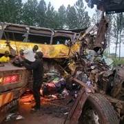 accident uganda foto  DENNIS ONENCAN X