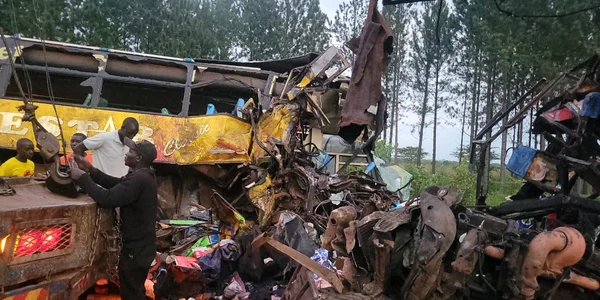 accident uganda foto  DENNIS ONENCAN X