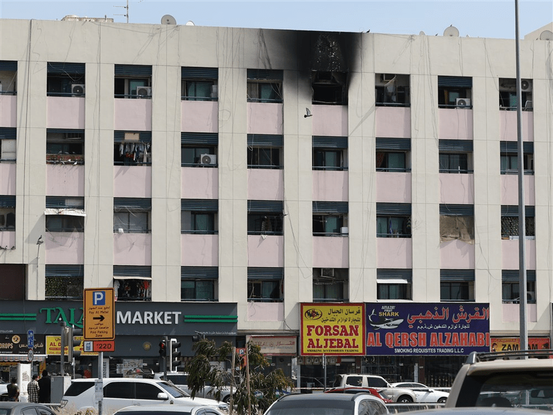 Incendiu în Dubai: șaisprezece morți și nouă răniți