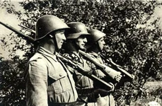soldati jpg