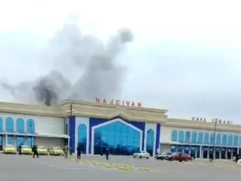 Conflictul din Orientul Mijlociu se extinde: Momentul în care o dronă explodează lângă clădirea unui aeroport din Azerbaidjan. Doi răniți