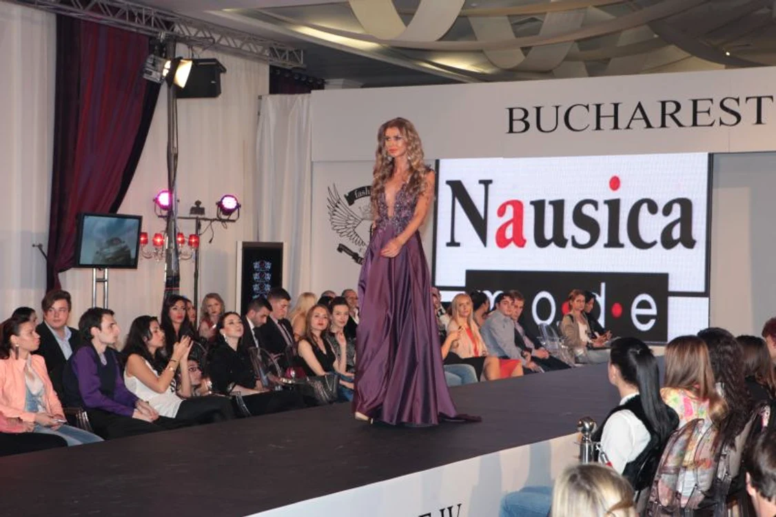 Nausica Mircea si Claudia Neghina