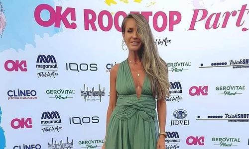 1 diana munteanu la ok rooftop party jpg jpeg