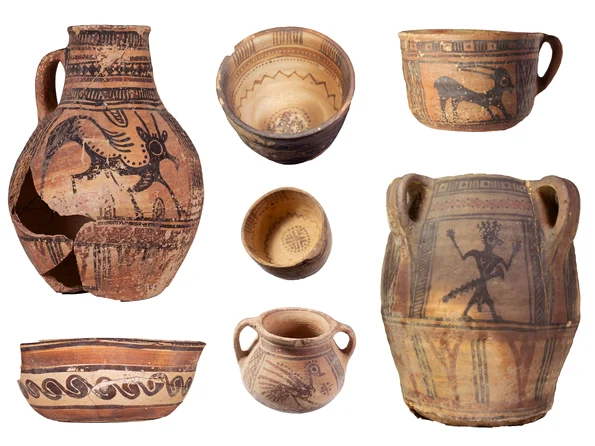 Ceramica pictată Qurayyah „de marcă” antică QPW 4, cunoscută anterior sub numele de „Ceramică madianită” (© Marta Luciani, Qurayyah Joint Archaeological Project CCBY 4.0)