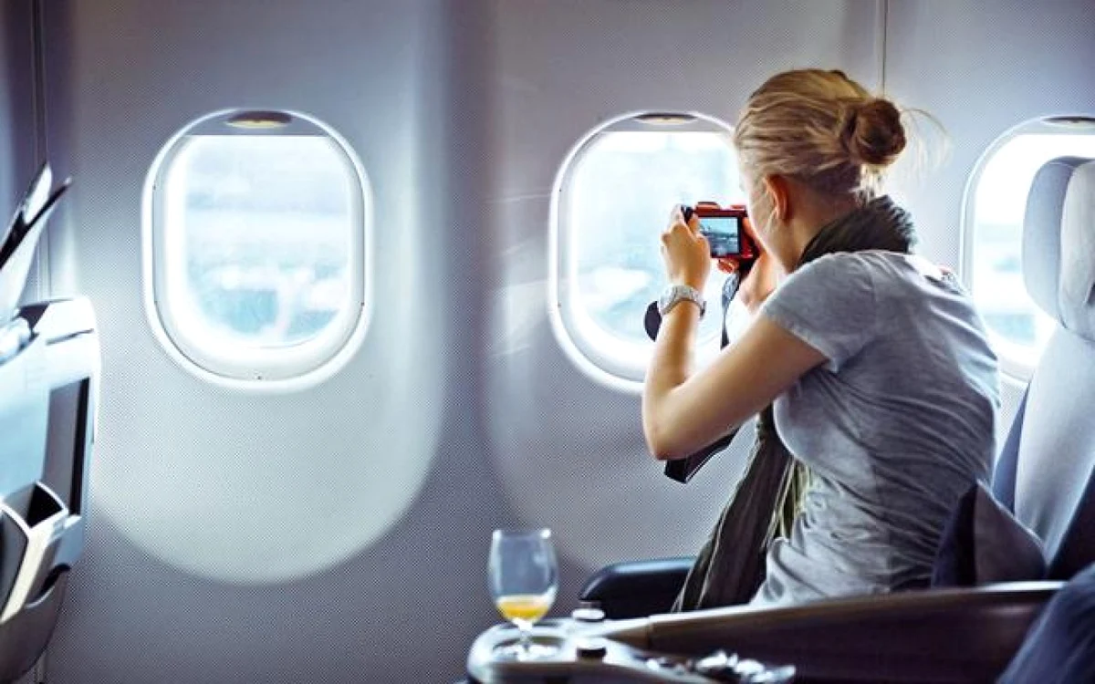Greşeli în timpul zborului cu avionul. FOTO TopBuzz.com