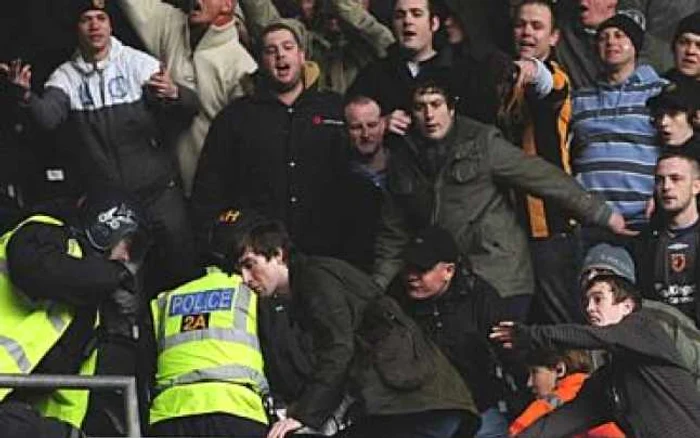 FOTBAL: Forul englez cere ca huliganii să primească cele mai severe pedepse