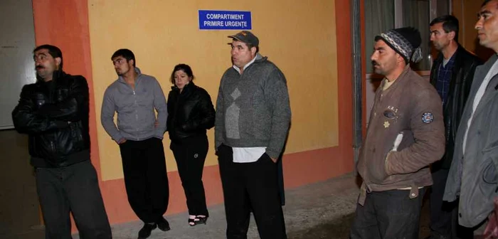 Rudele copilului sunt şocate că Ionuţ nu mai este printre ei