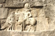 Imperiul Roman la ananghie: criza secolului al III lea jpeg