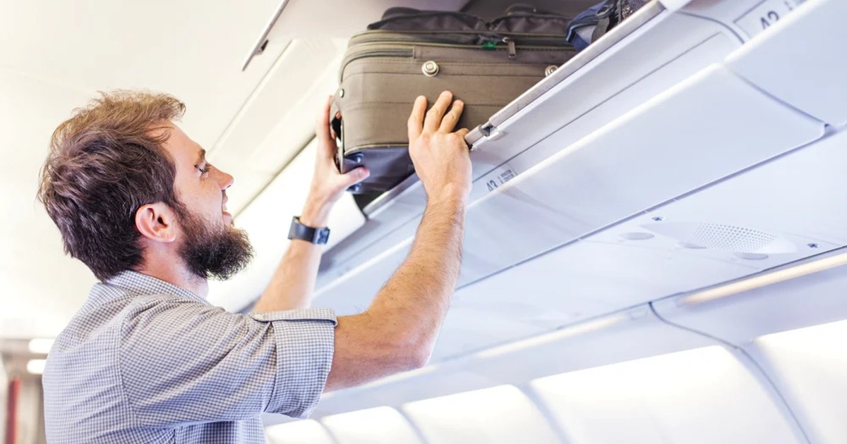 Pasagerii Rynair vor avea la dispoziție spațiu în plus pentru bagajele de mână gratuite