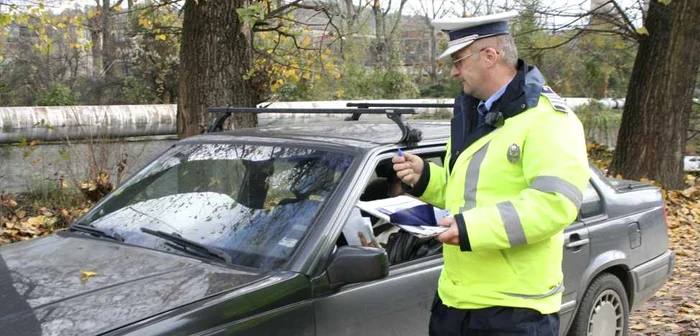 Poliţiştii de la rutieră au supravegheat atent traficul