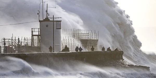 Furtuna Eunice - Ţara Galilor Porthcawl - 18 feb 2022 / FOTO Getty Images