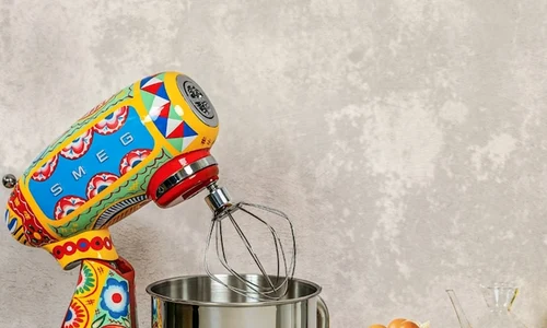 Mixer planetar SMEG SMF03DGEU Dolce & Gabbana Sursă eMAG