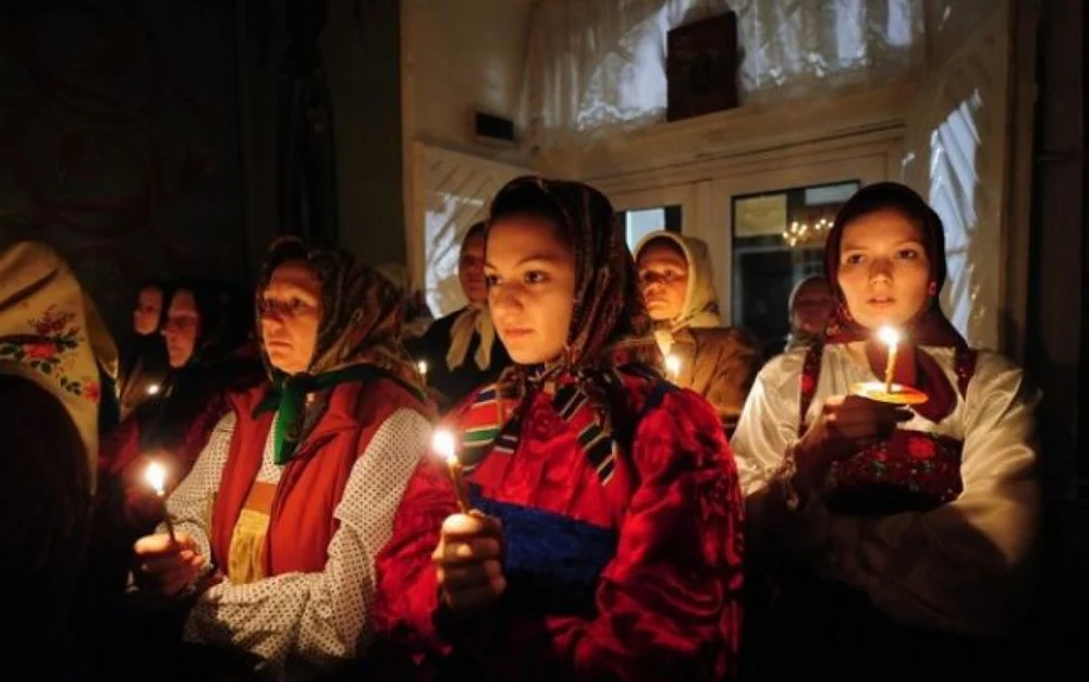 Revelionul pe rit vechi în 2026. Ce tradiții și superstiții au lipovenii din România la trecerea în noul an