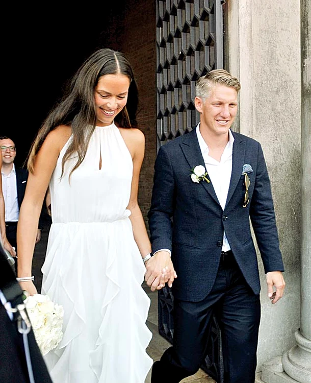 
    Schweinsteiger  a pus punct carierei  internaţionaleFOTO: Guliver/ GettyImages/ AP  