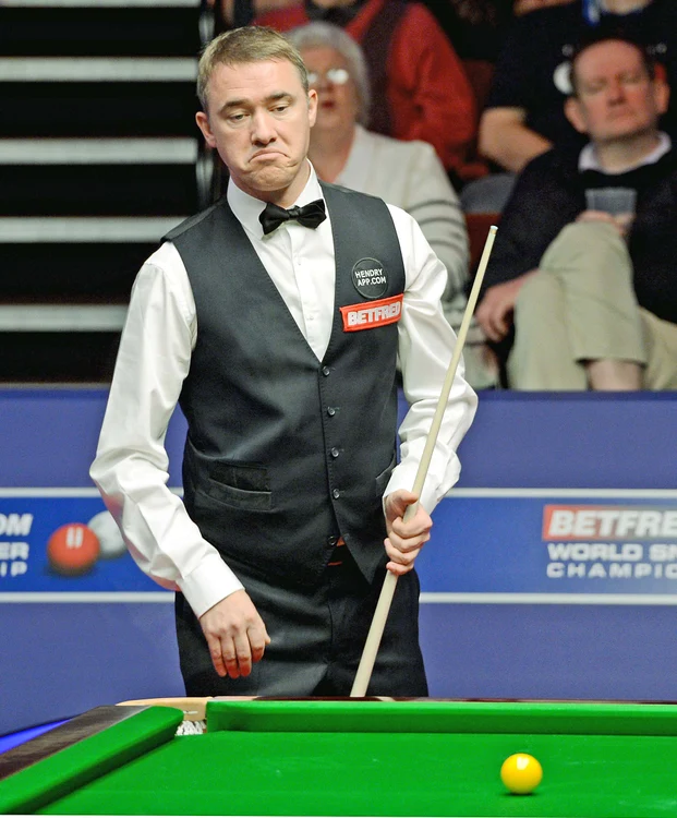 
    Deşi partenerul ei este campionul de biliard Stephen Hendry, Lauren Thundrow face curat în casele oamenilor cu 14 $ pe orăFoto: Guliver / Getty Images  
