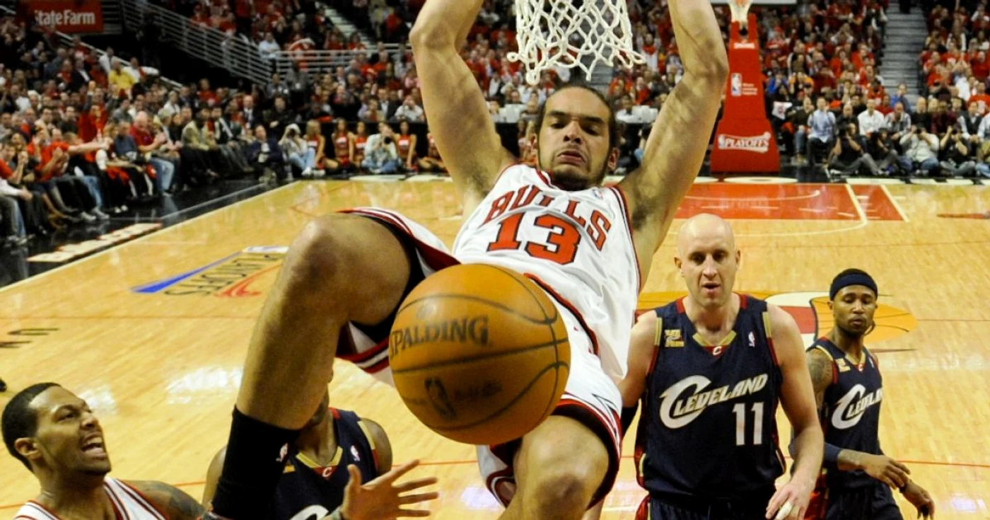 Joakim Noah este unul dintre jucătorii de bază de la Bulls