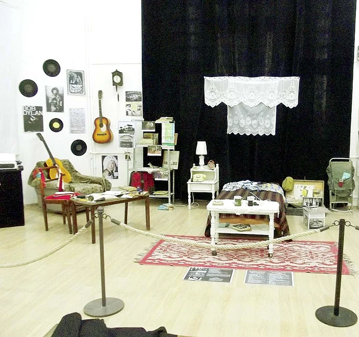 
    În Epoca de Aur, camera  era, pentru tineri, o  mică oază de libertateFoto: Mariana Iancu  