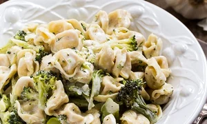 Tortellini cu broccoli jpeg