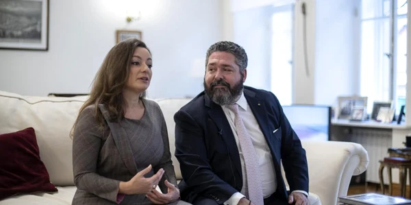 Marele Duce George Romanov si Victoria Bettarini FOTO EPA-EFE