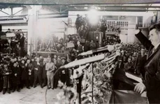 Directivele politice ale lui Ceausescu în discursul istoric   Al XV lea Congres internaţional de ştiinţe istorice (Bucureşti, 10 17 august 1980) jpeg