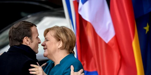 Angela Merkel şi Emmanuel Macron FOTO EPA-EFE