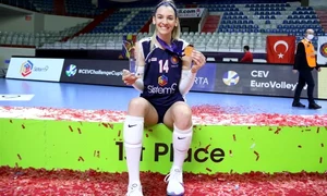 alexia carutsau mvp cupa challenge volei jpeg