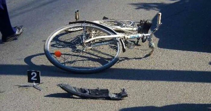 Biciclistul a ajuns la spital