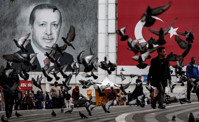 Afiș electoral al lui Erdogan, în Bursa Foto EPA EFE