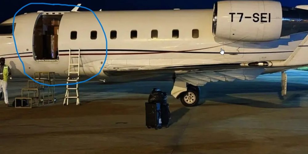 Momente de groază într-un avion privat, după ce uşa aeronavei s-a desprins în timpul zborului