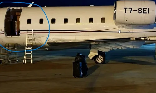usa avion desprinsa in zbor captura video X  FL360Aero jpg
