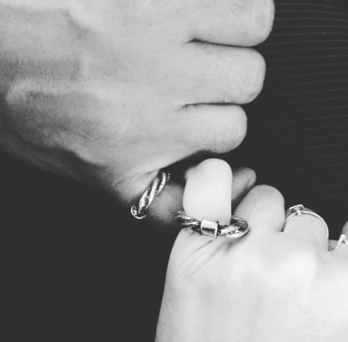 Lidia și Răzvan și-au luat inele identice