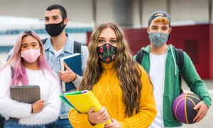 adolescenti masca jpeg