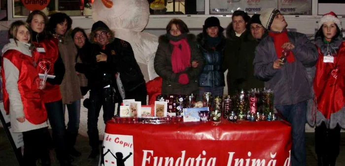 Moş Crăciun ajunge şi la copii nevoiaşi