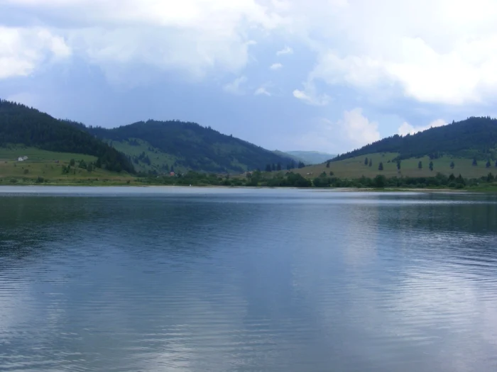Lacul Frumoasa din Harghita